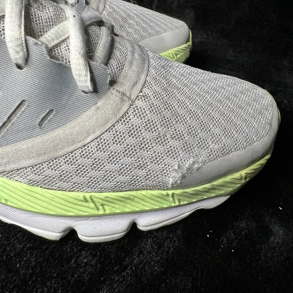 Under Armour SpeedForm Intake 1301797-941‎ Womens 9 Running Shoes Gray Sneaker - Picture 4 of 8